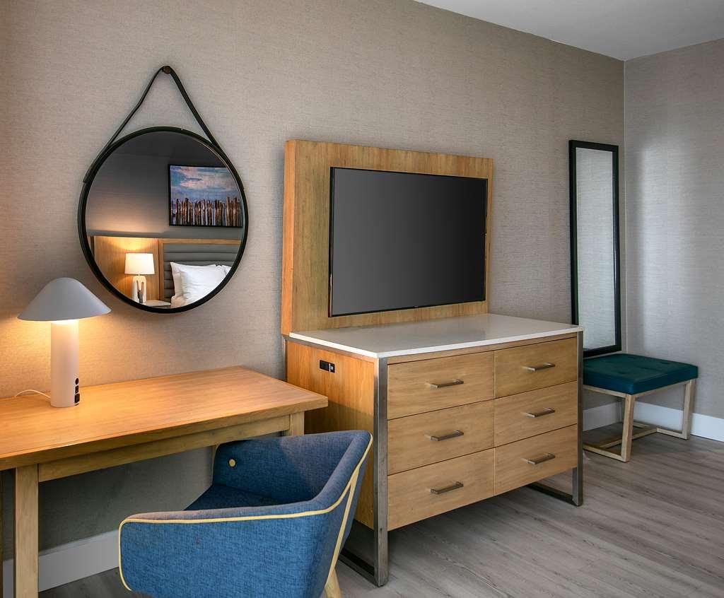Inn At The Pier Pismo Beach, Curio Collection By Hilton Chambre photo