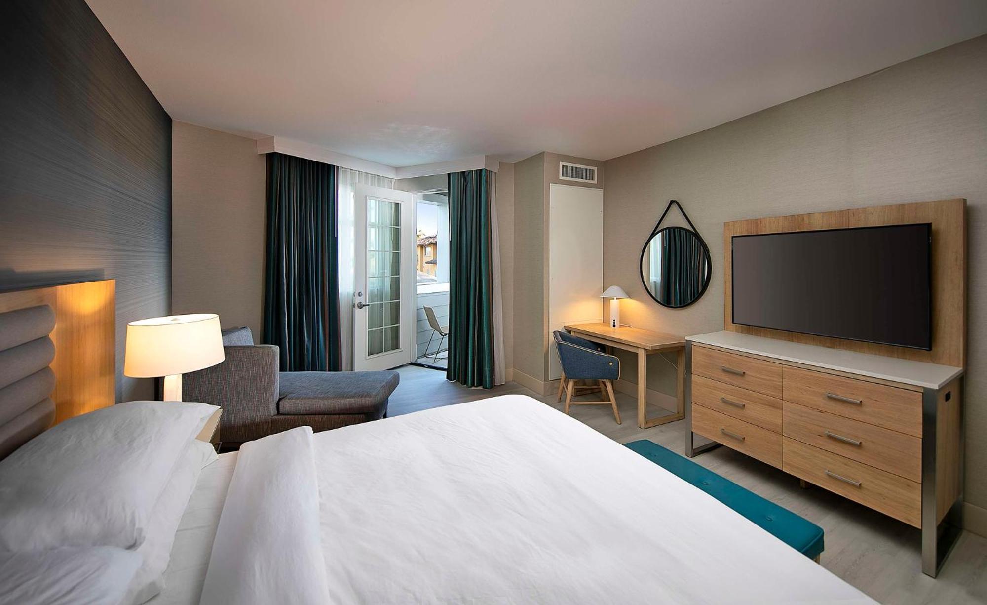 Inn At The Pier Pismo Beach, Curio Collection By Hilton Extérieur photo